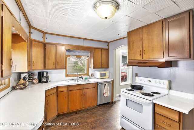 228 W Pearl St, Ovid, MI 48866 - photo 11