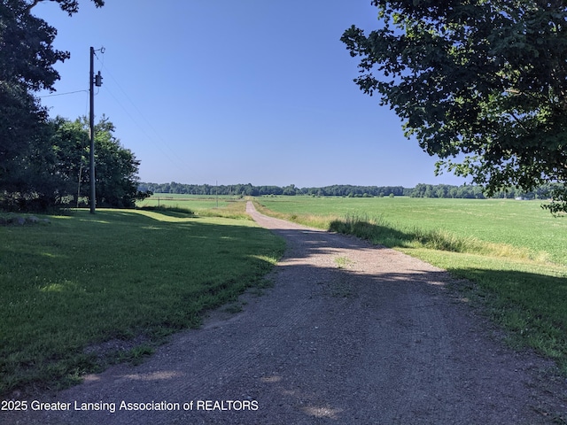 9250 Parker Rd, Mulliken, MI 48861 - photo 4