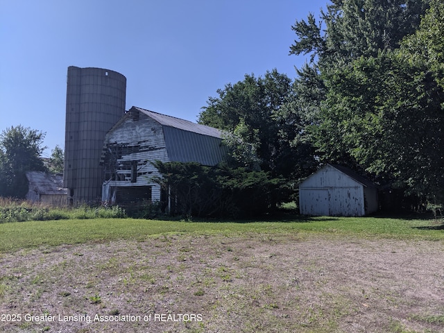 9250 Parker Rd, Mulliken, MI 48861 - photo 9