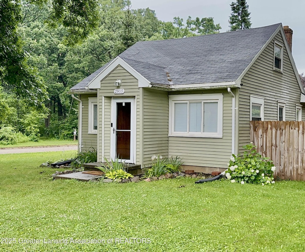 2905 Ingham St, Lansing, MI 48911 - photo 1