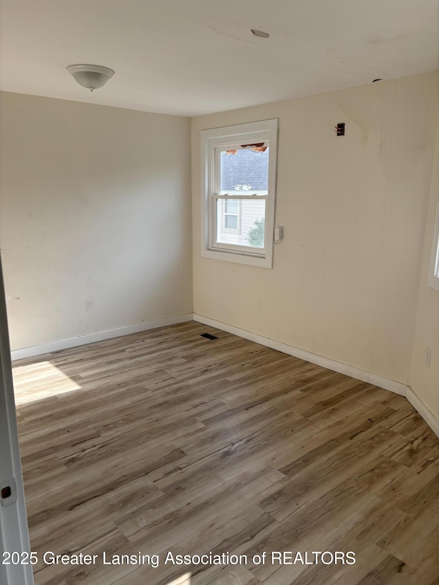 1103 Walsh St, Lansing, MI 48912 - photo 9