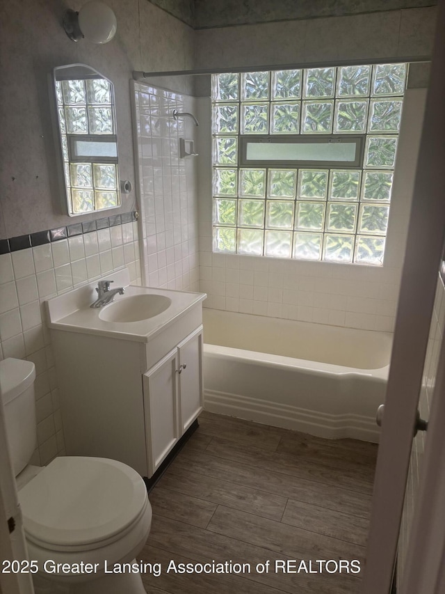1401 Loraine Ave, Lansing, MI 48910 - photo 5