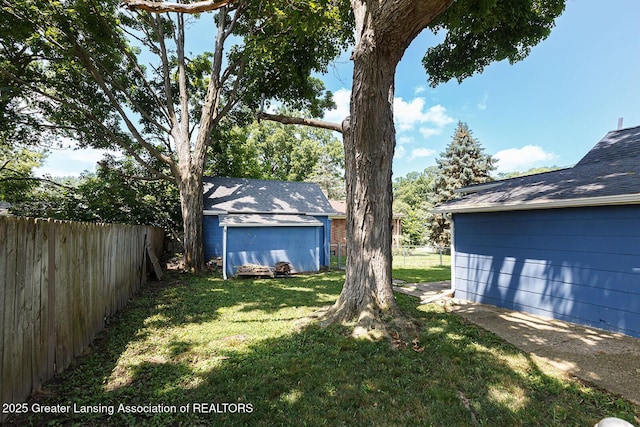 327 Mineral St, Grand Ledge, MI 48837 - photo 20