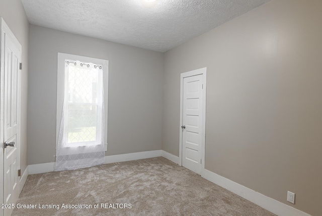 327 Mineral St, Grand Ledge, MI 48837 - photo 18
