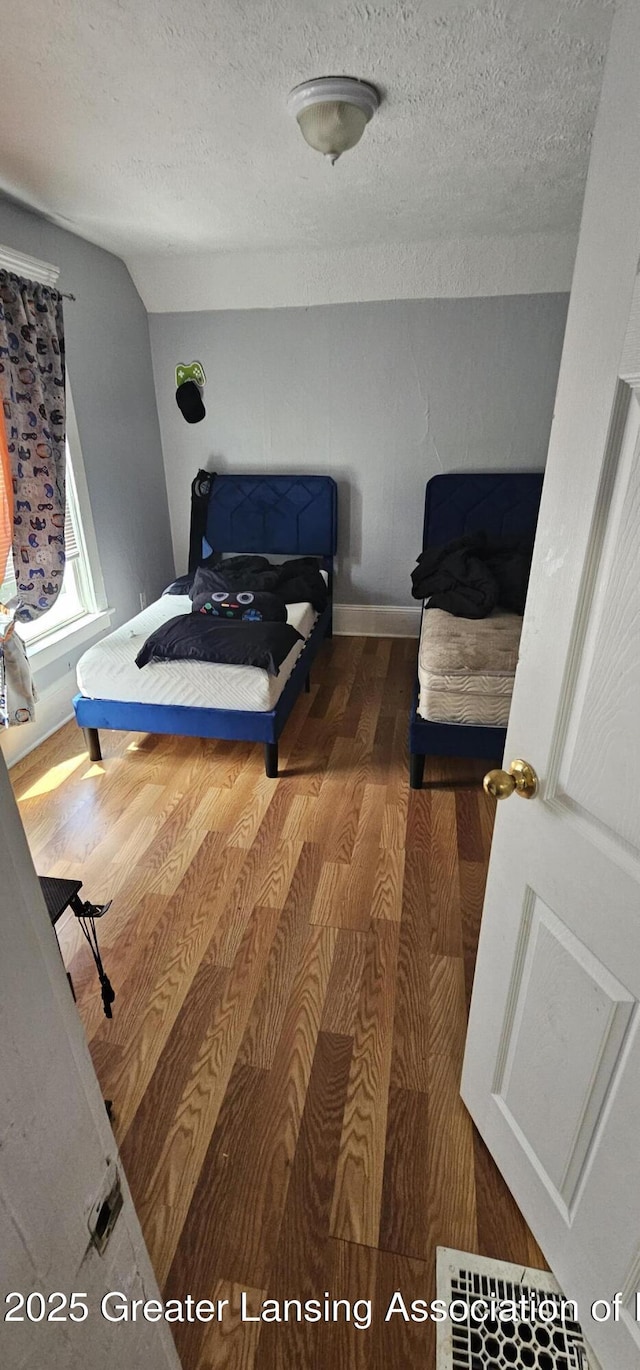 921 N Sycamore St, Lansing, MI 48906 - photo 4