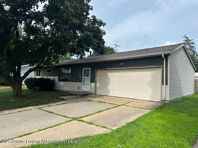 1580 Grayfriars Ave, Holt, MI 48842 - photo 1