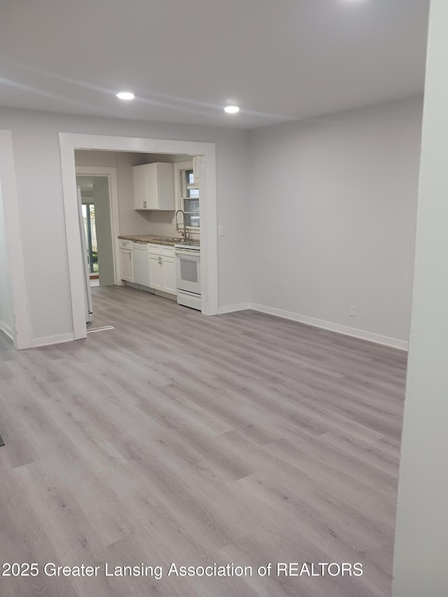 1229 Eaton Ct, Lansing, MI 48910 - photo 3