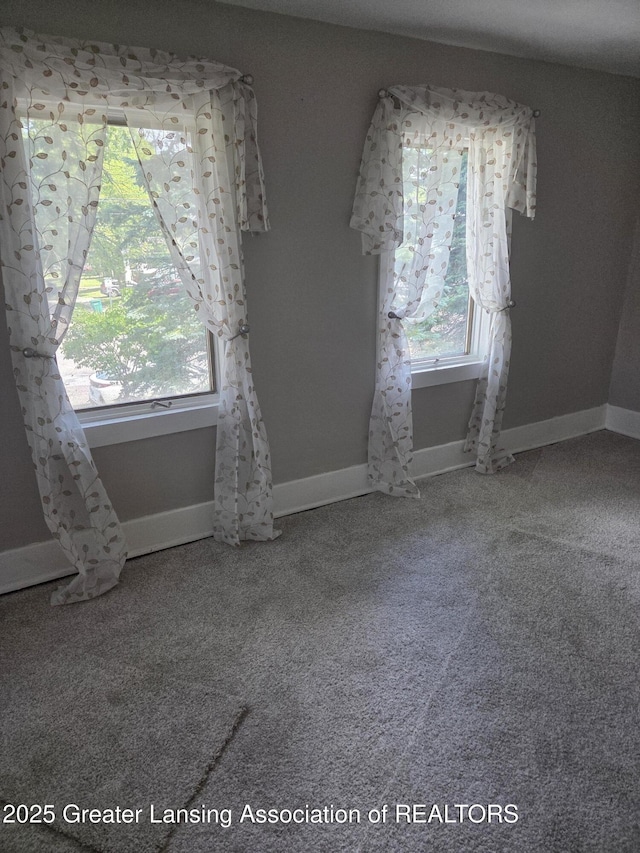 580 E Mount Hope Ave, Lansing, MI 48910 - photo 17