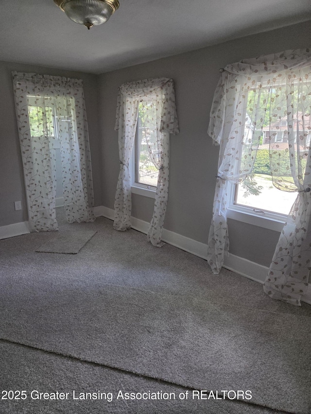 580 E Mount Hope Ave, Lansing, MI 48910 - photo 18
