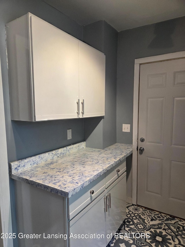 580 E Mount Hope Ave, Lansing, MI 48910 - photo 35