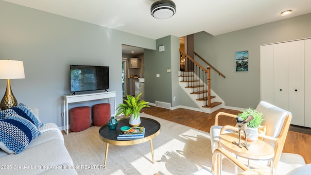 2113 Bolley Dr, Lansing, MI 48912 - photo 5