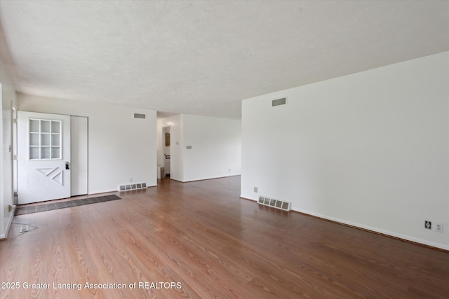 4079 Jenks Hwy, Charlotte, MI 48813 - photo 9