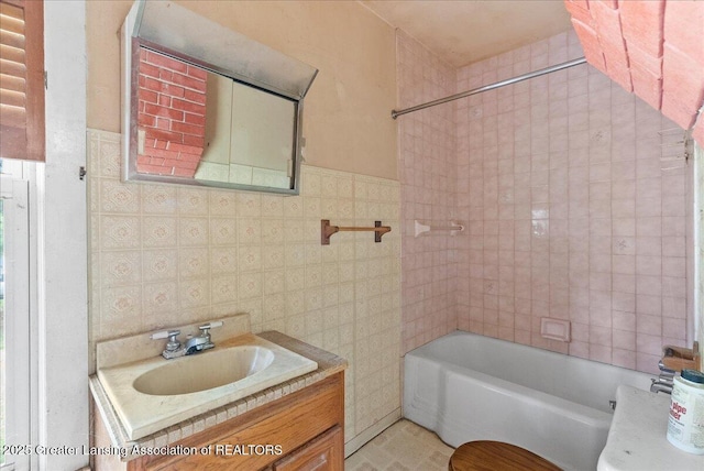 903 W S St, Owosso, MI 48867 - photo 17