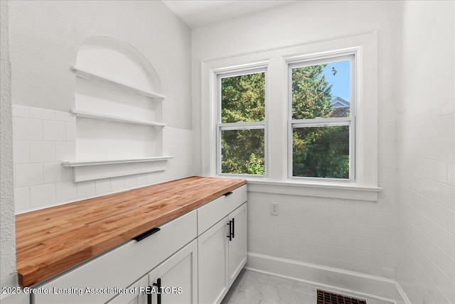 224 W St, Lansing, MI 48915 - photo 16
