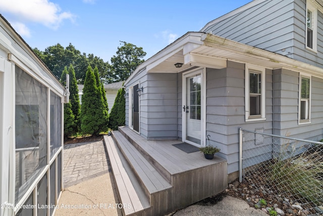 605 Clement Rd, Lansing, MI 48917 - photo 5