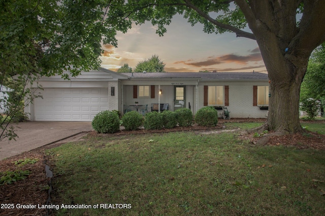 878 Ramblewood Dr, East Lansing, MI 48823 - photo 2