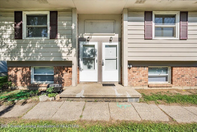 2166-2168 Park Ln, Holt, MI 48842 - photo 2
