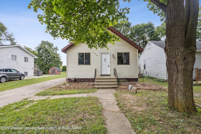 204 N Grace St, Lansing, MI 48917 - photo 1