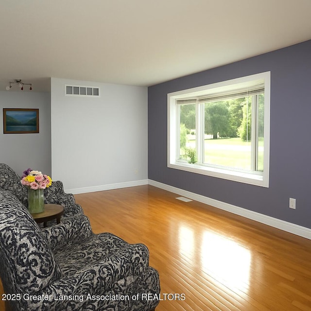 1262 Flamingo Ave, Haslett, MI 48840 - photo 2