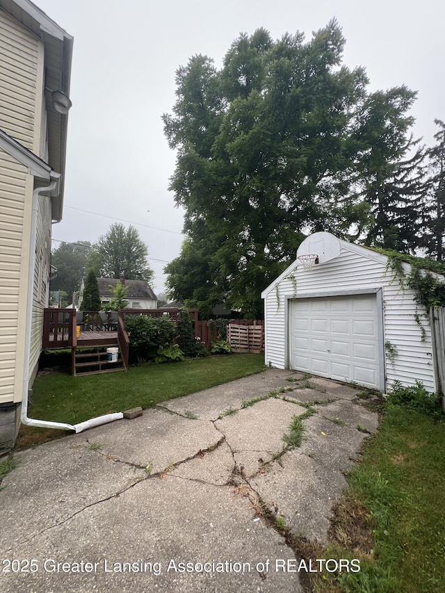 2118 Roberts Ln, Lansing, MI 48910 - photo 4