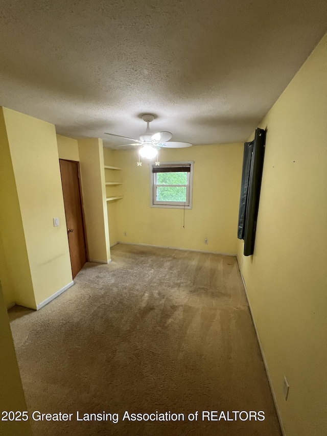 2118 Roberts Ln, Lansing, MI 48910 - photo 22