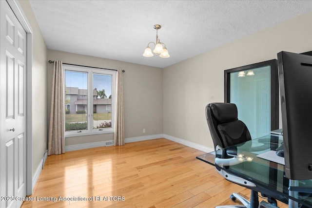 2514 Rockdale Ave, Lansing, MI 48917 - photo 22