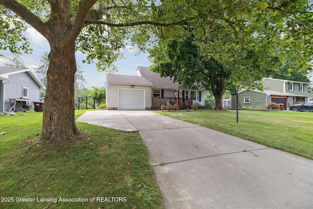 6920 Dickson Dr, Grand Ledge, MI 48837 - photo 3