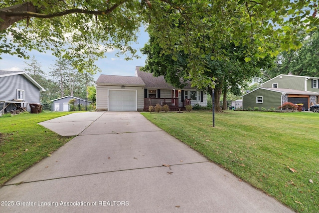 6920 Dickson Dr, Grand Ledge, MI 48837 - photo 4