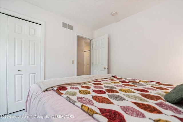 14799 Shamrock Trl, Lansing, MI 48906 - photo 17