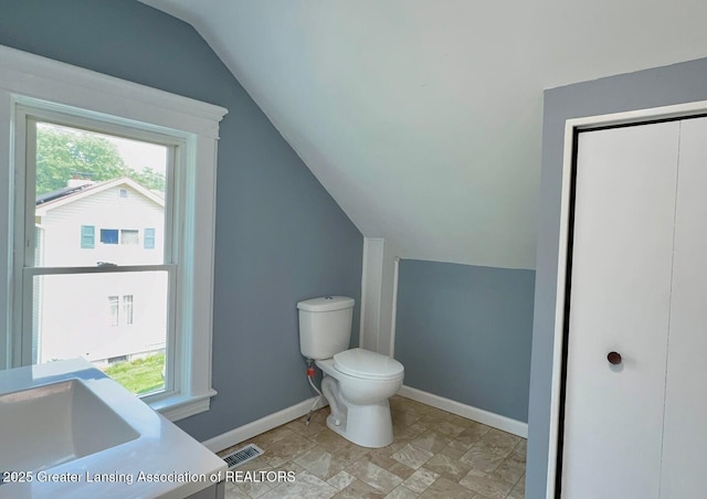 506 W Higham St, Saint Johns, MI 48879 - photo 32