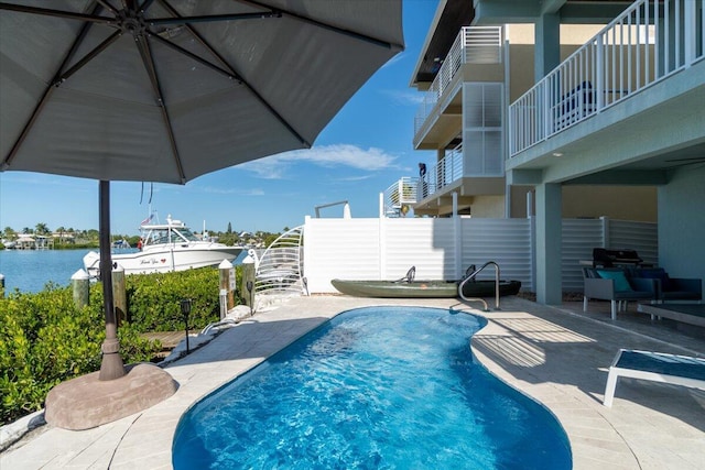 dock area featuring a water view