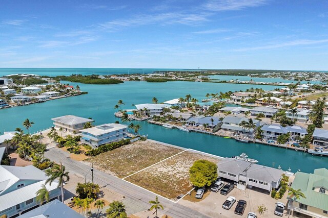 760 10th St, Key Colony, FL 33051