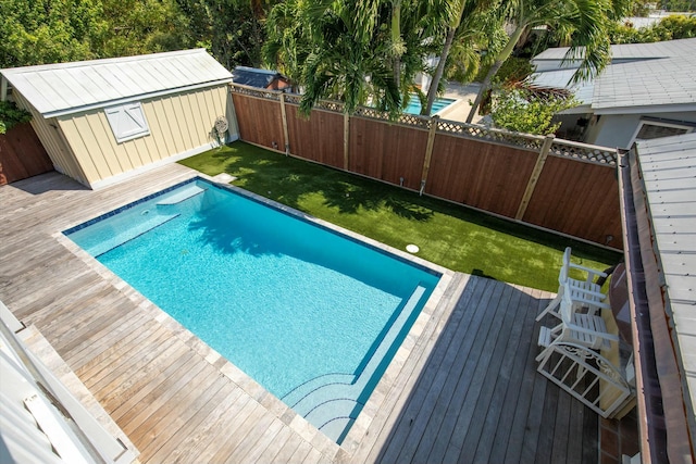 1613 Bahama Dr, Key West, FL 33040 - outdoor pool featuring a deck