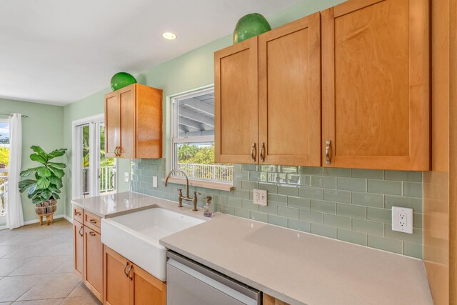 17126 Wahoo Ln, Sugarloaf, FL 33042 - kitchen with dishwasher, a sink, decorative backsplash, healthy amount of natural light, and recessed lighting