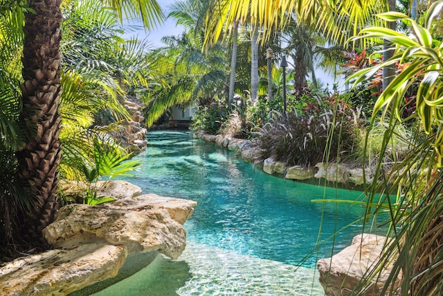 view of swimming pool