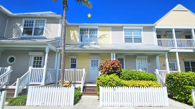6005 Marina Villa Dr Unit C-019, Duck, FL 33050 - view of property with a porch