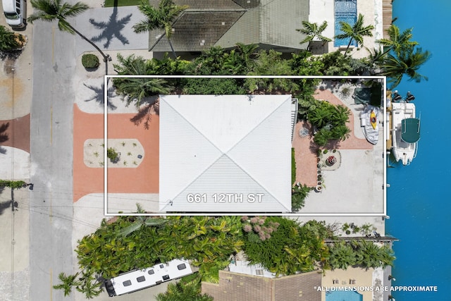 661 12th St, Key Colony, FL 33051 - aerial view of property's location with property boundaries highlighted and a large body of water