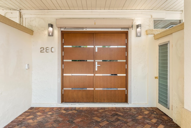 280 100th St, Ocean, Marathon, FL 33050 - entrance to property featuring stucco siding