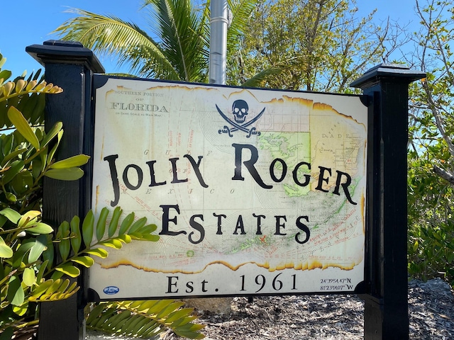 28560 Doubloon Rd, Little Torch, FL 33042 - view of community sign