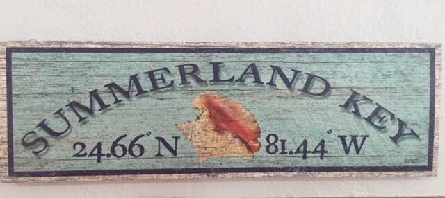 835 Gulf Dr, Summerland, FL 33042