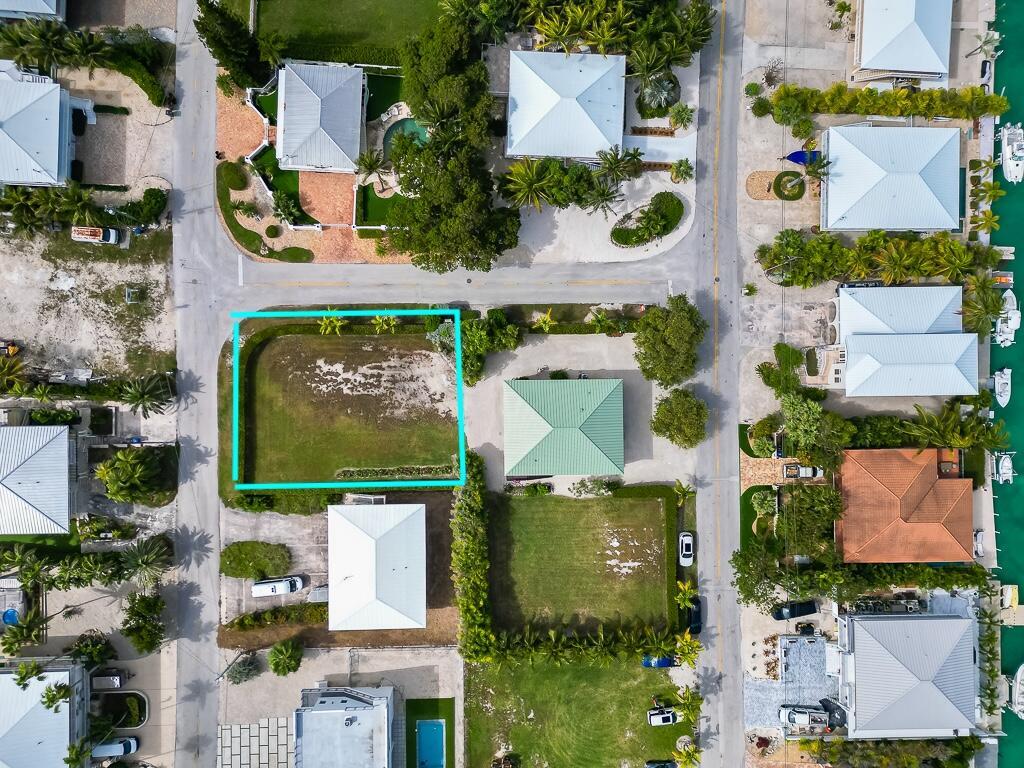 233 Seaview Cir, Duck, FL 33050