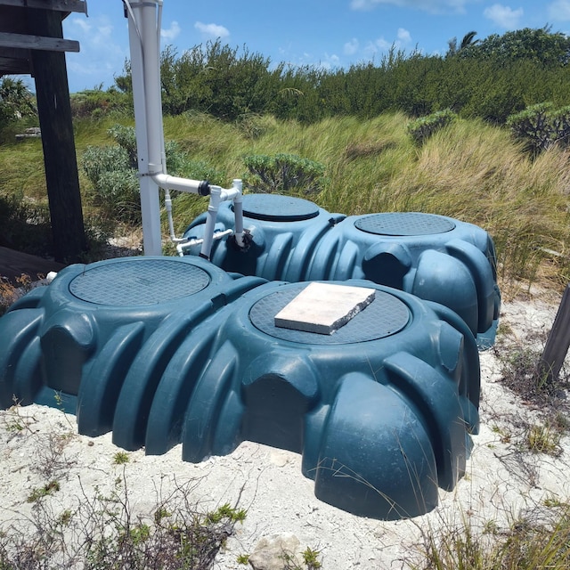 1W Cooks Is, Big Pine, FL 33043 - exterior view