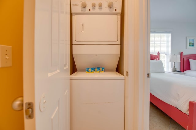 2600 Overseas Hwy Unit 5, Marathon, FL 33050 - washroom with stacked washer / drying machine