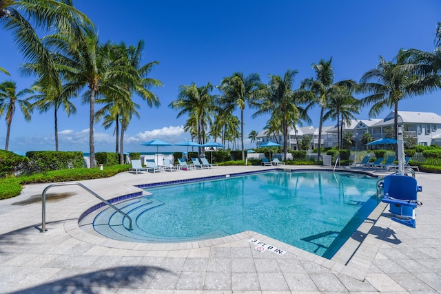 2600 Overseas Hwy Unit 5, Marathon, FL 33050 - community pool featuring a patio area