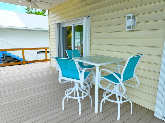 1590 Dolphin Dr, Marathon, FL 33050 - deck with outdoor dining space