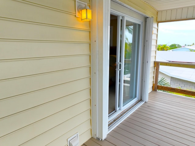 1590 Dolphin Dr, Marathon, FL 33050 - doorway to property