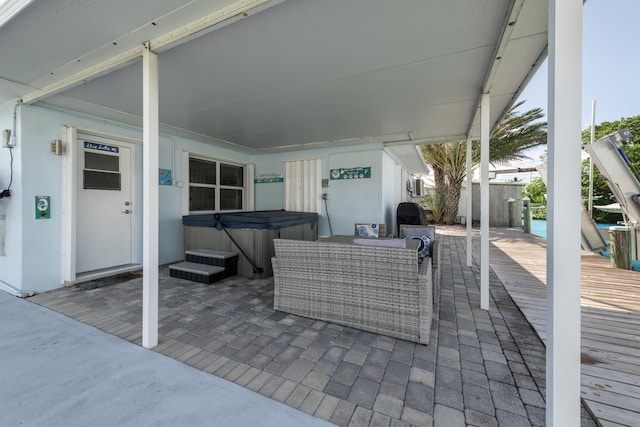 11282 2nd Ave, Ocean, Marathon, FL 33050 - view of patio / terrace with a hot tub