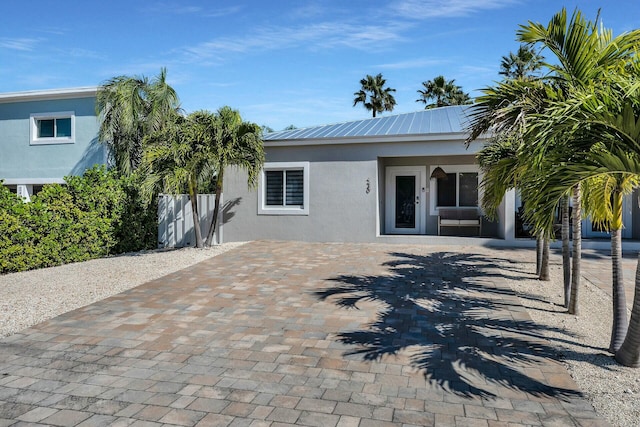 Listing photo 3 for 230 8th St, Key Colony FL 33051