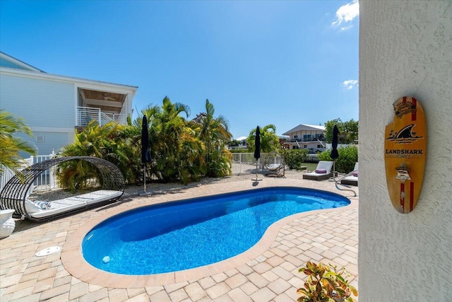 219 Sombrero Beach Rd Unit 2, Marathon, FL 33050 - pool featuring fence and a patio area