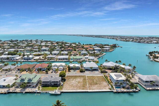790 10th St, Key Colony, FL 33051
